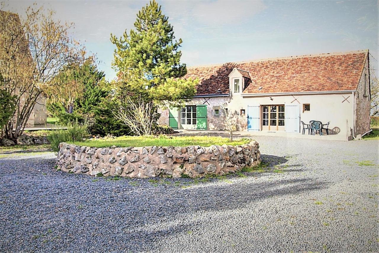 Gite De La Courtaudiere Le Petit-Pressigny Exterior foto